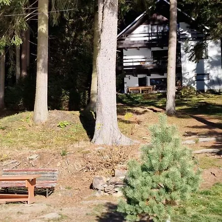 Chata Lojzovy Paseky فيلة Milná